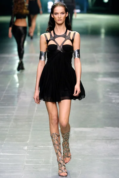 Look 23